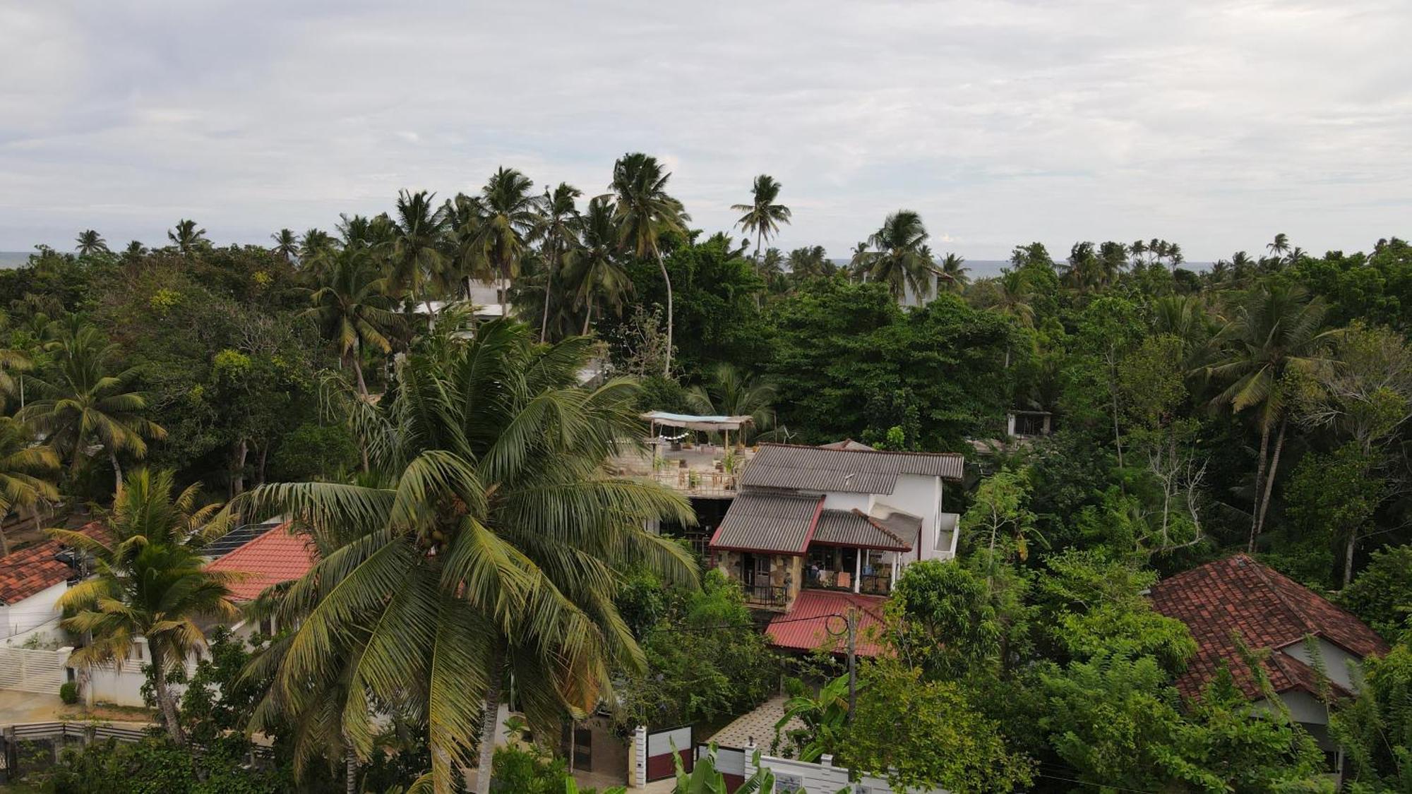Passionfruit Homestay Matara Esterno foto